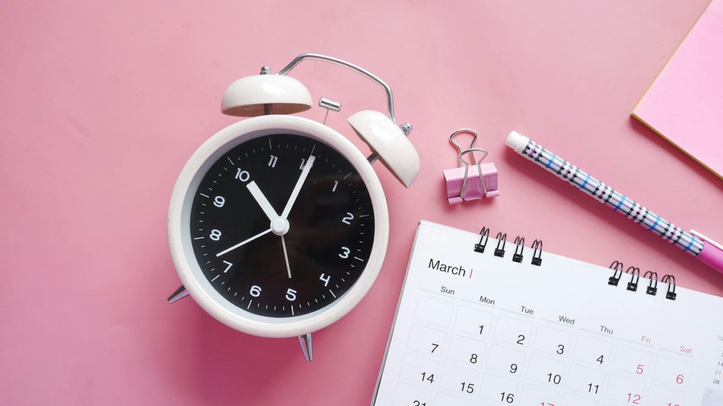 Smart digital lifestyle in 2026 with connected devices, useful apps, productivity tools, and everyday technology habits
