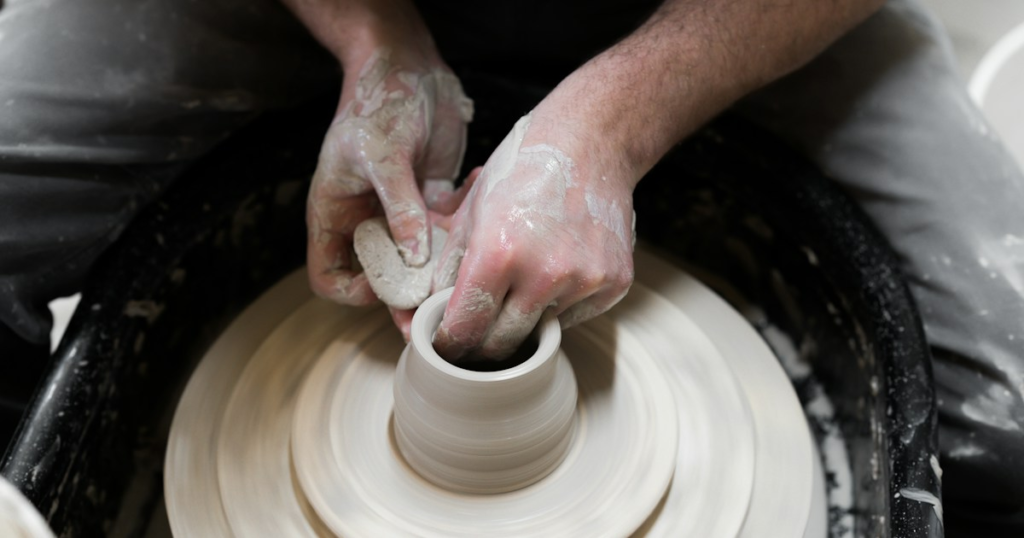 Easy clay and pottery crafts to make at home in 2026